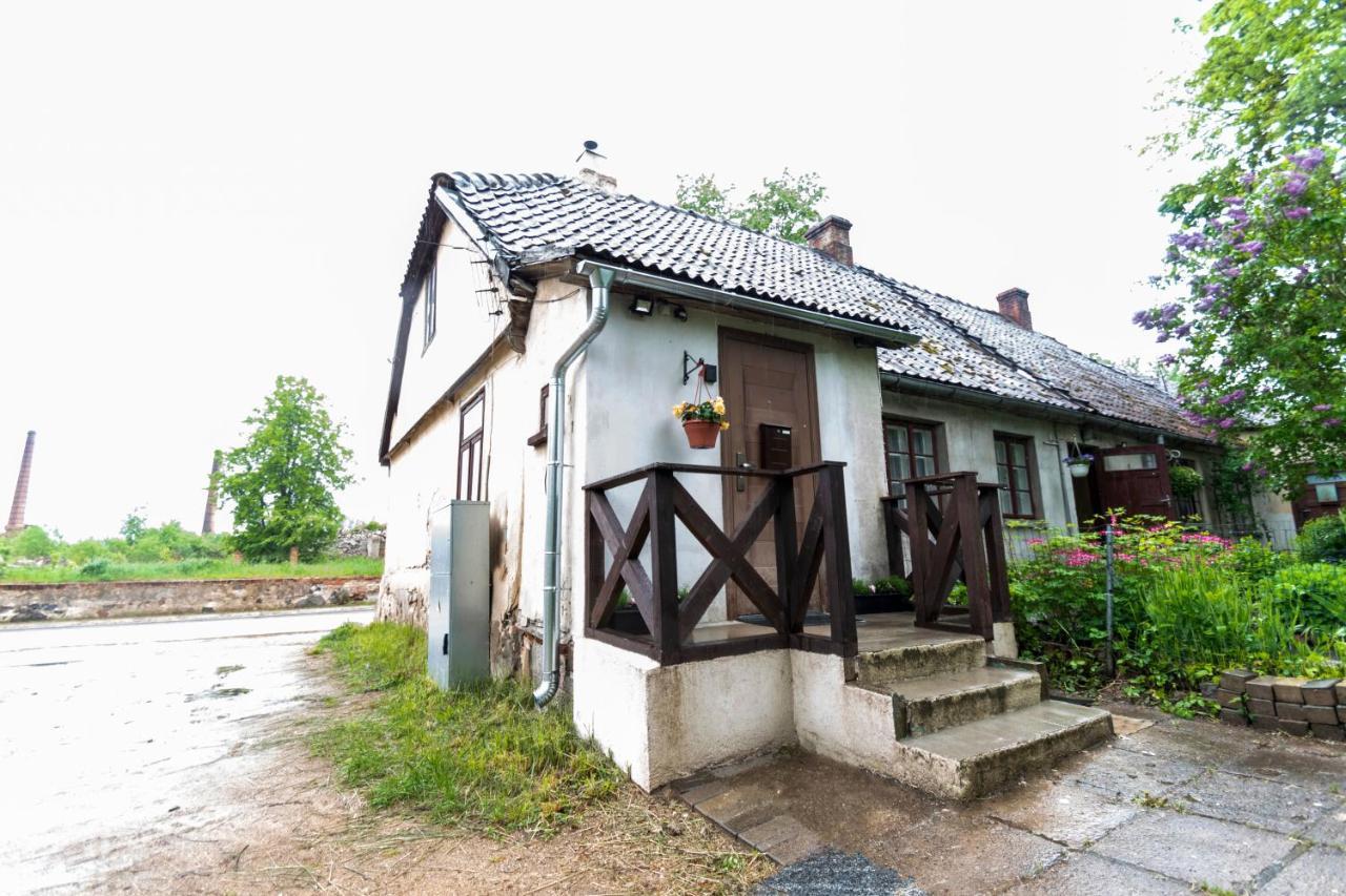 Апартаменти Napoleona Apartamenti Кулдіга Екстер'єр фото