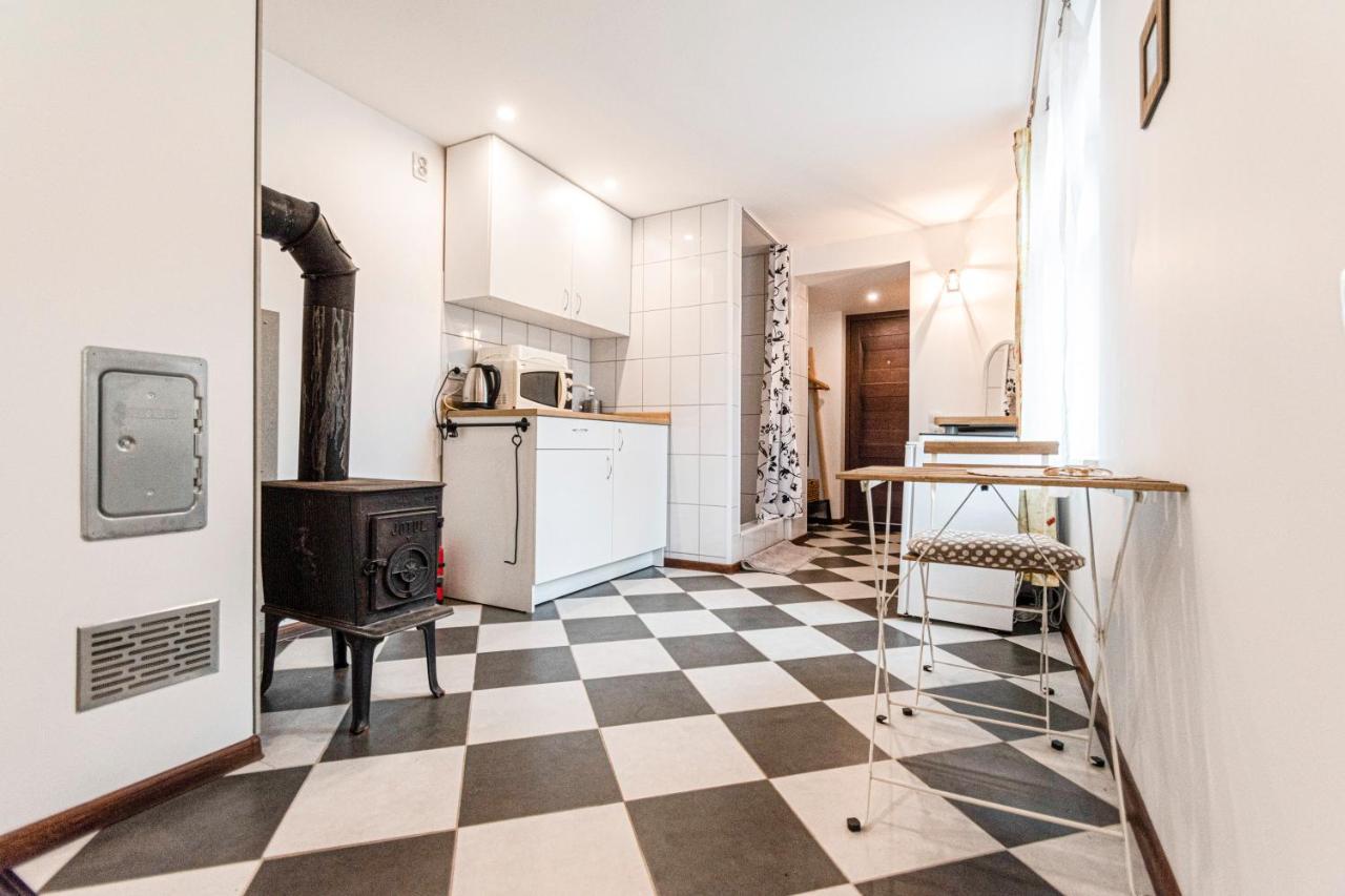 Апартаменти Napoleona Apartamenti Кулдіга Екстер'єр фото